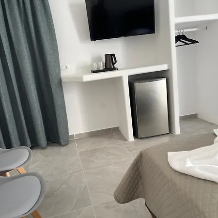 Tarelis & Apartamento *